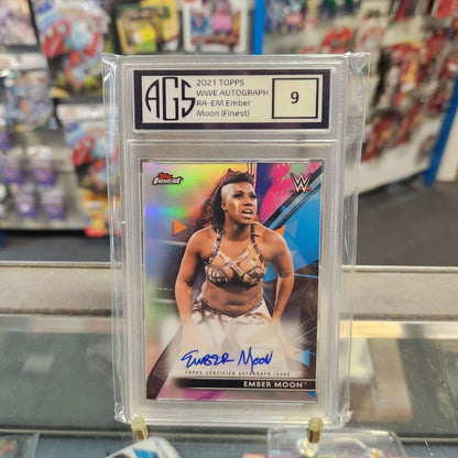 Graded Card - 2021 Topps WWE Autograph RA-EM Ember Moon (Finest)