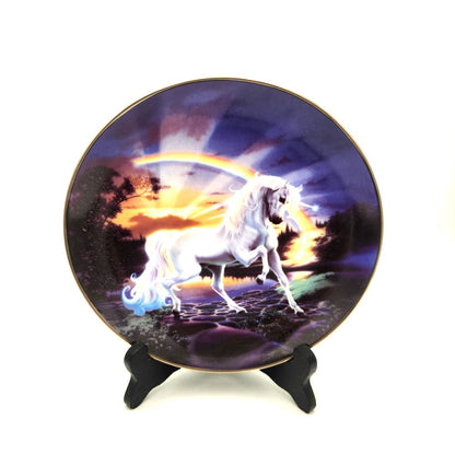 Franklin Mint / Royal Doulton 'The Rainbow Diamond Unicorn' Decorative Plate - 21cm