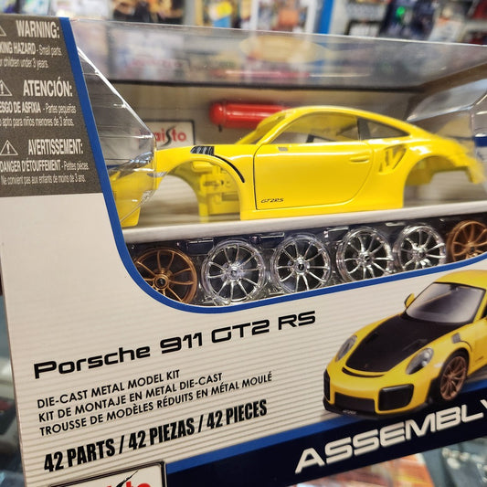Maisto - Diecast 'Assembly Line' Porsche 911 GT2 RS
