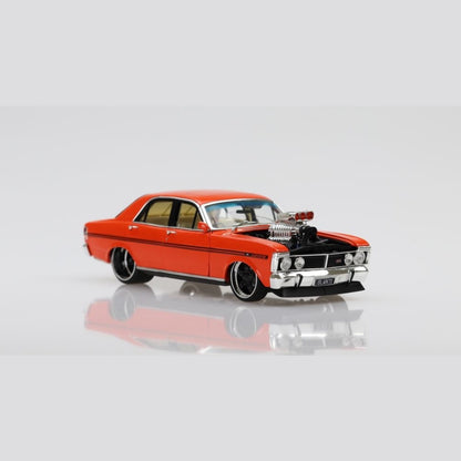 DDA - Ford XY Falcon GTHO Slammed and Supercharged (Orange) - 1:24 Scale