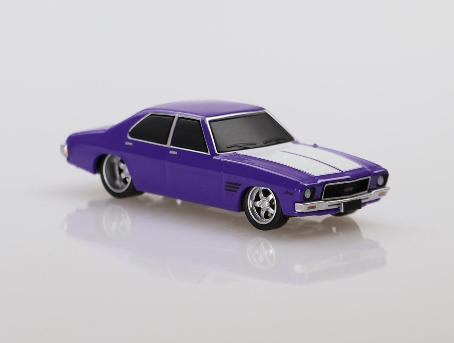 Oz Wheels - Series 1 - Holden HQ GTS Monaro - Purple