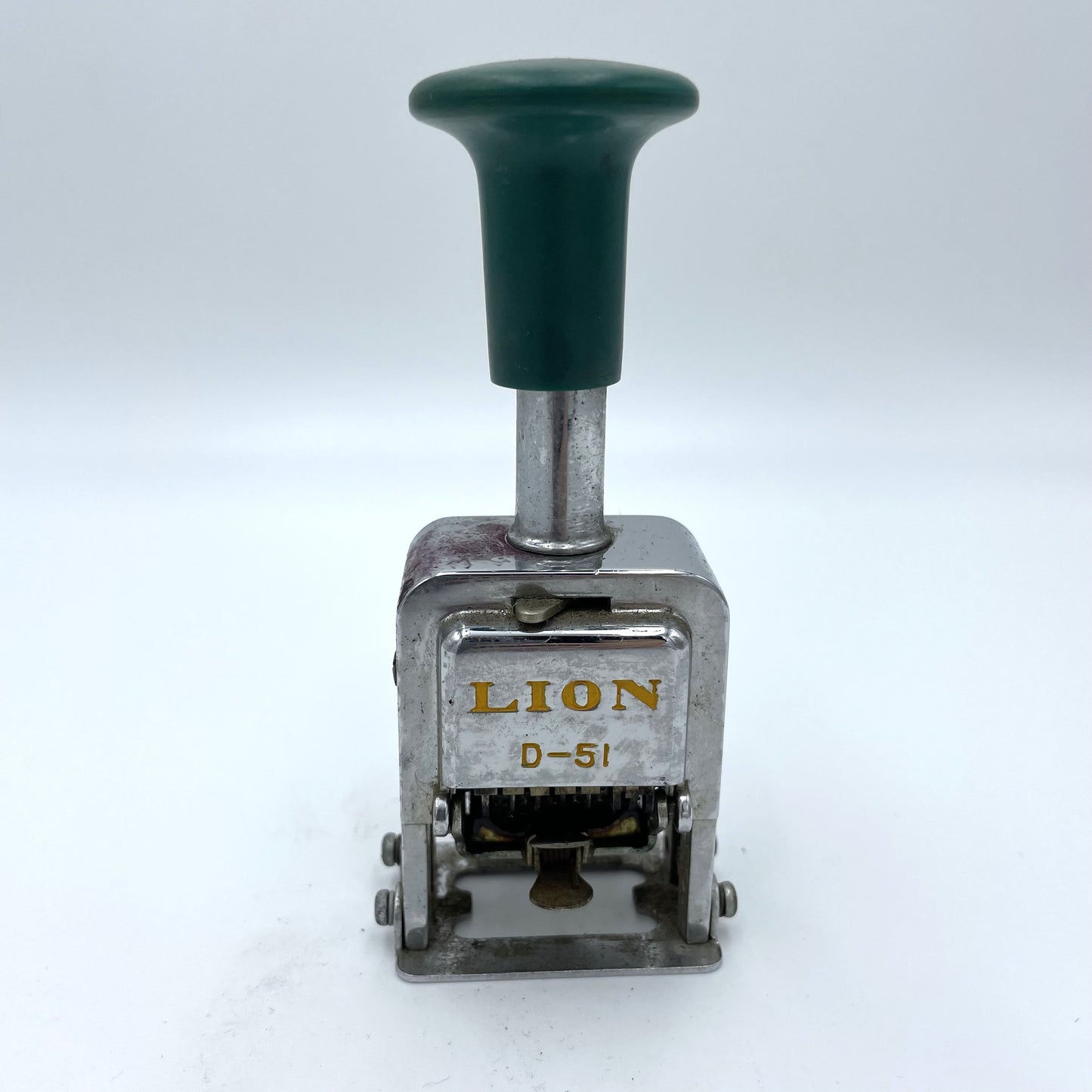 Vintage Lion Auto Number Machine Ink Stamper D-51