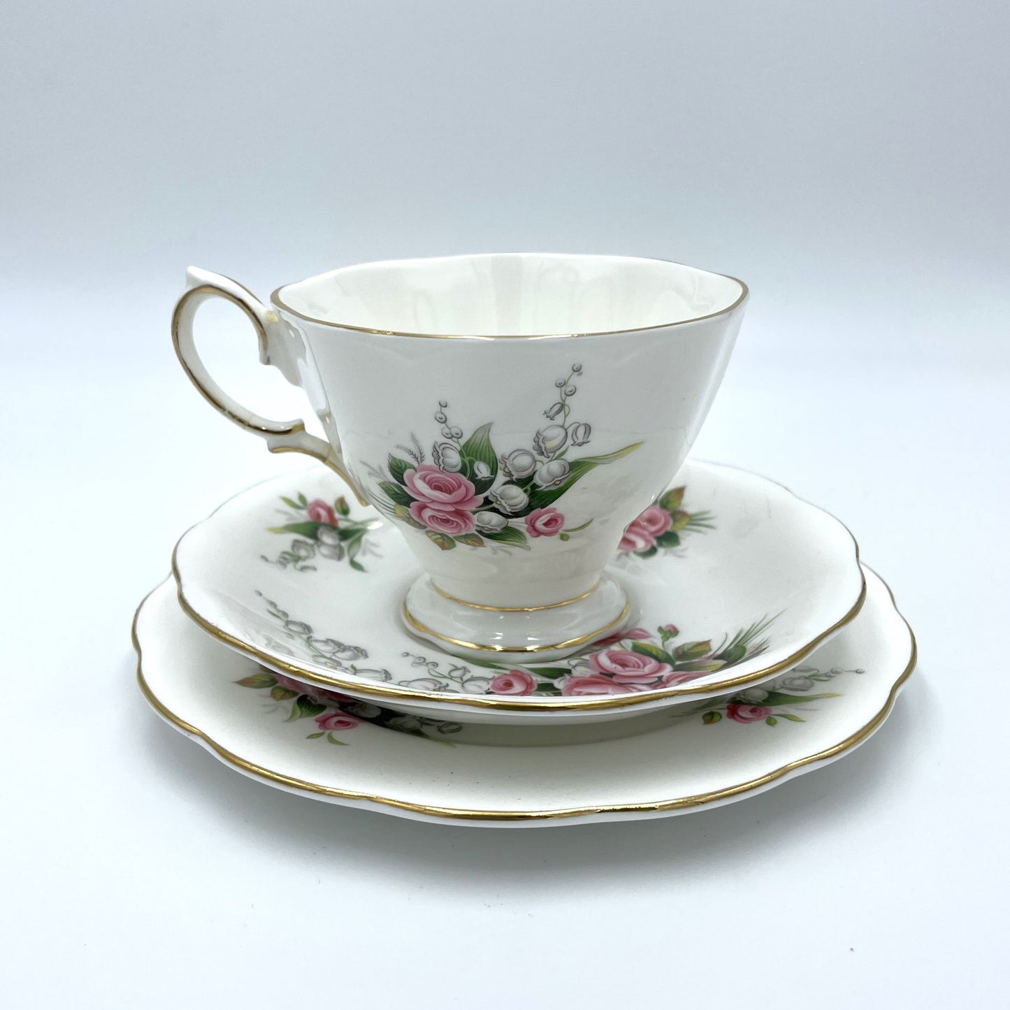 Royal Albert 'Lily of the Valley' Trio