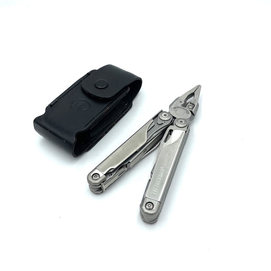 Leatherman Surge in Case