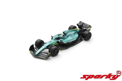 Spark - Aston Martin AMR22 No.5 Aramco F1 Team - Sebastian Vettel 1:64