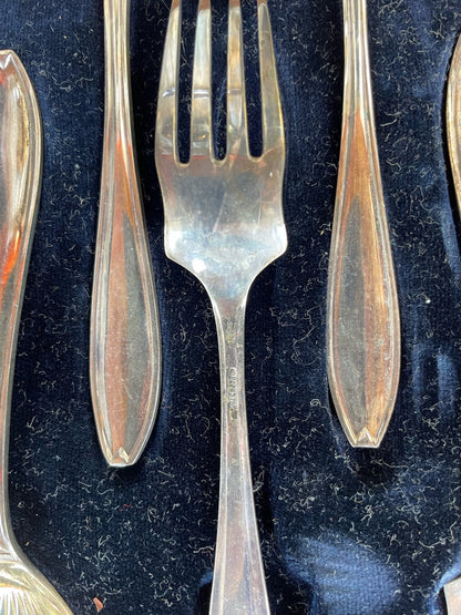 Vintage Boxed Epns Dessert Cutlery Set