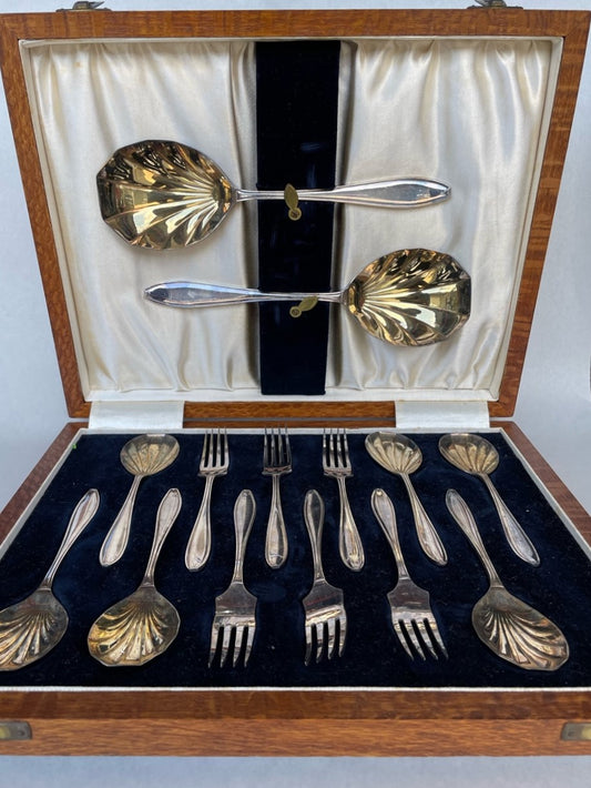 Vintage Boxed Epns Dessert Cutlery Set